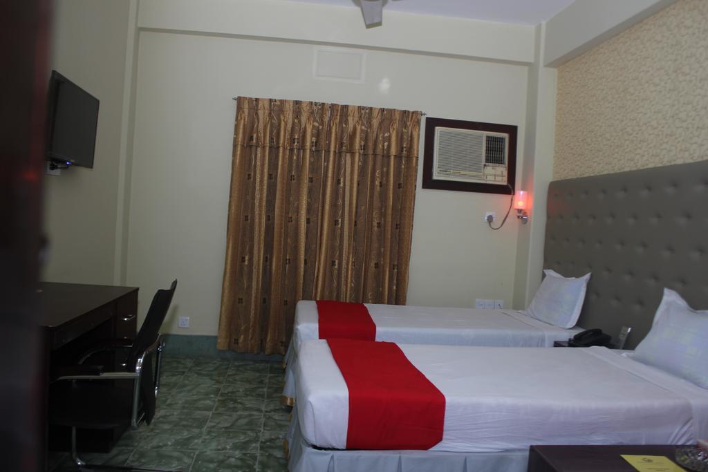 Golden Inn Chattagram Ltd Читтагонг Экстерьер фото