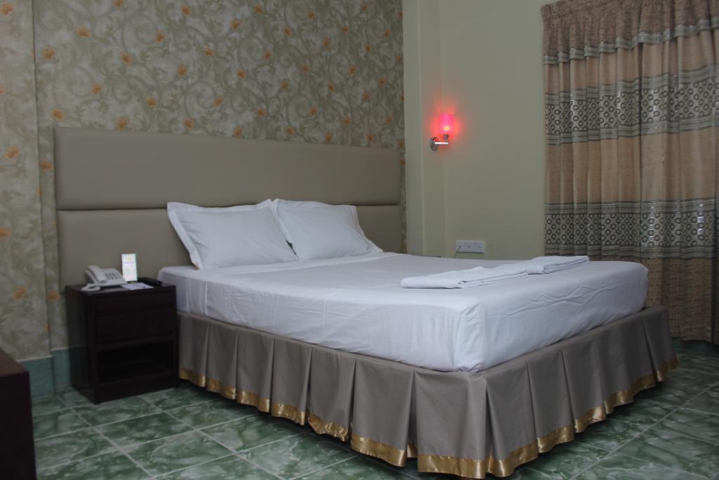 Golden Inn Chattagram Ltd Читтагонг Экстерьер фото